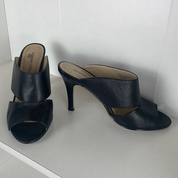 Adrienne Vittadini Black Open-Toe Sandals - Picture 1 of 10